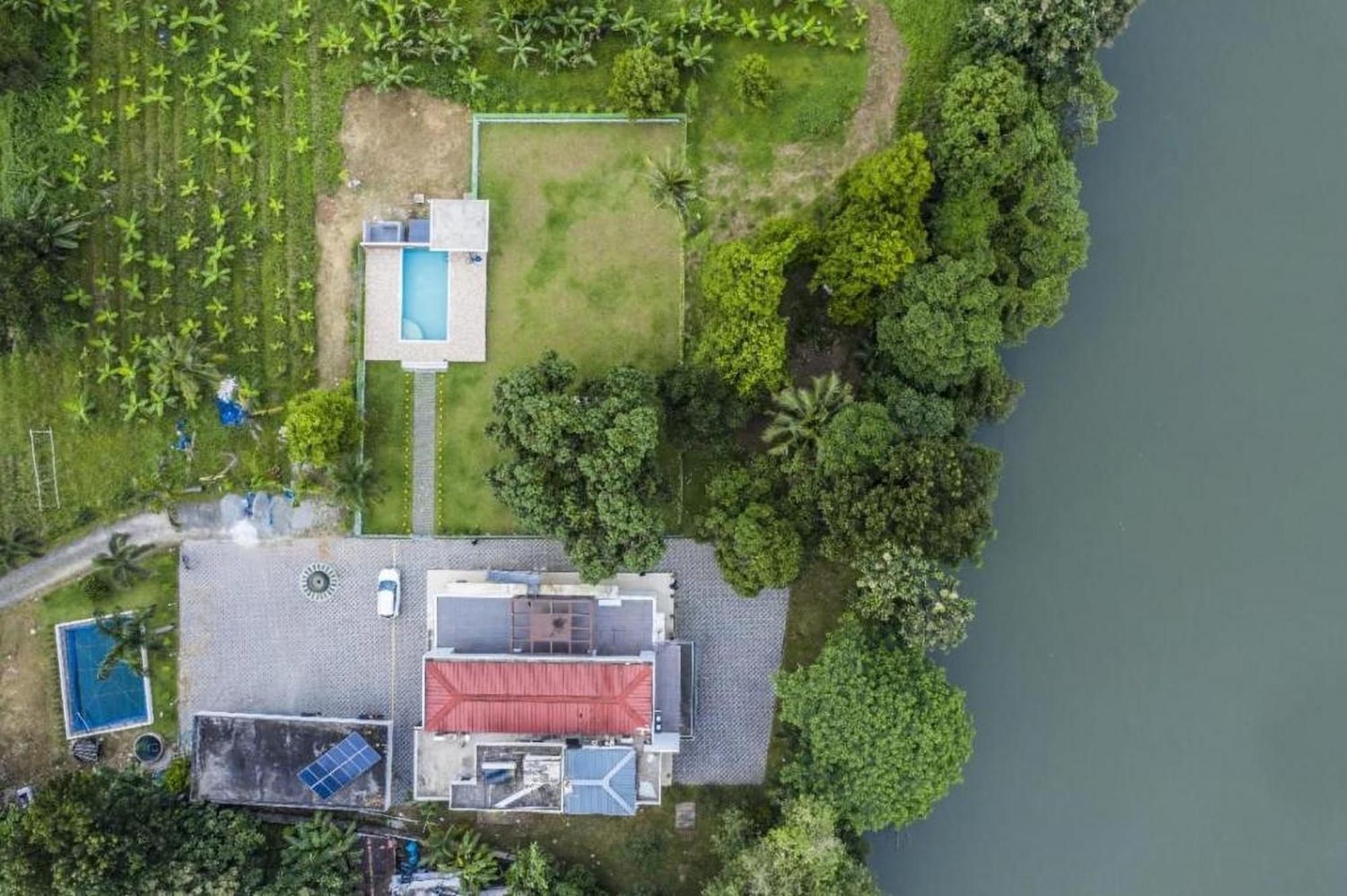 นาธิโยราม ริเวอร์ รีทรีต Bed & Breakfast Kochi ภายนอก รูปภาพ
