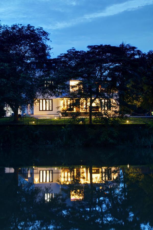 นาธิโยราม ริเวอร์ รีทรีต Bed & Breakfast Kochi ภายนอก รูปภาพ