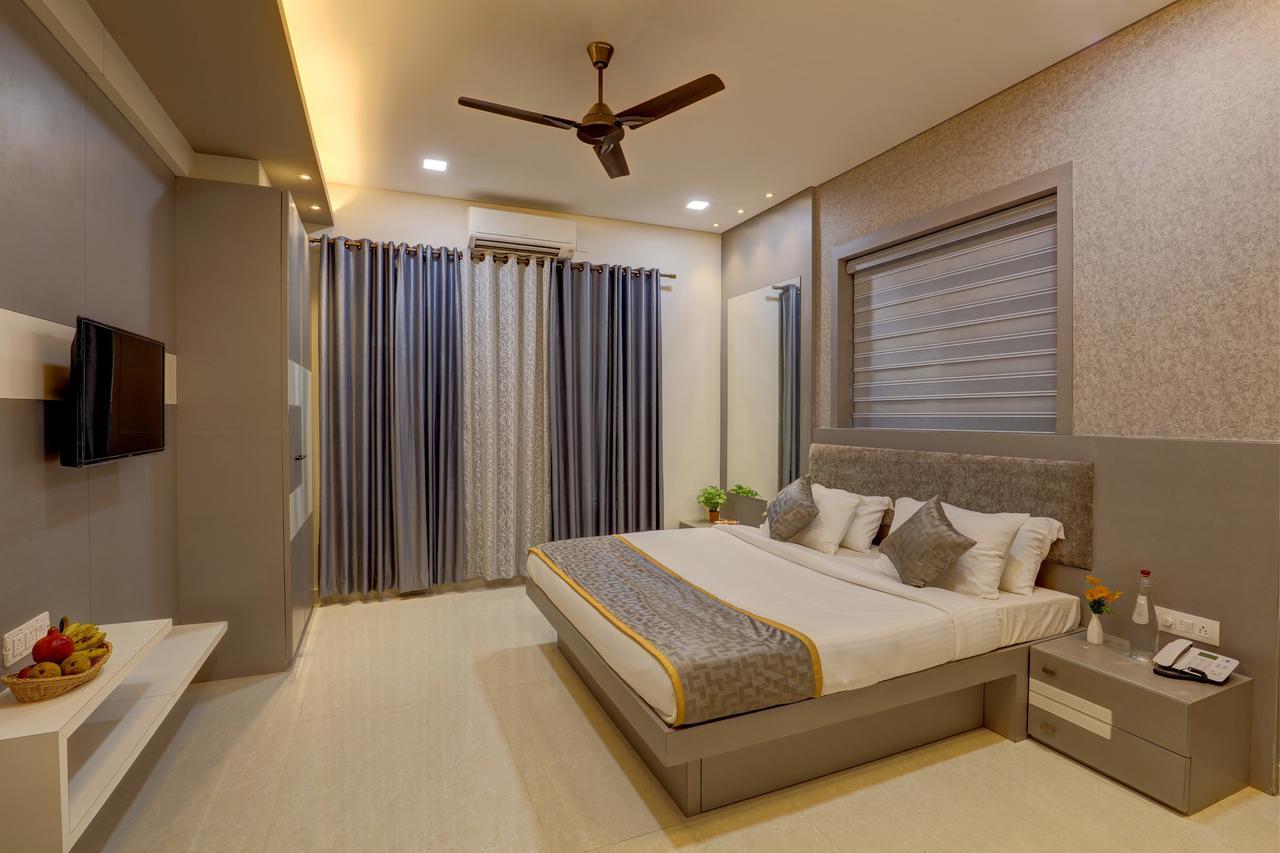 นาธิโยราม ริเวอร์ รีทรีต Bed & Breakfast Kochi ภายนอก รูปภาพ